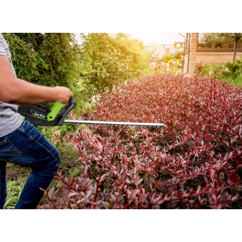 MYLEK 4orce Cordless Hedge Trimmer with Cordless Leaf Blower